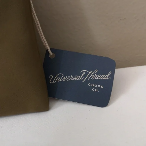 Universal Thread Olive Green Wristlet Crossbody New With Tags - Picture 2 of 7